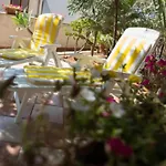 In Mit Terrasse Und Garten By Interhome *
